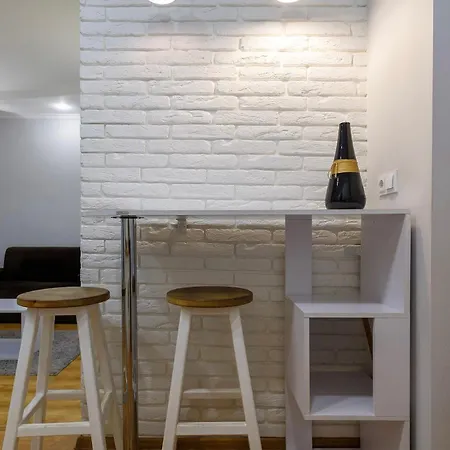 Vidfort під дубом 8 * Leópolis