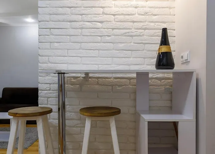 Vidfort під дубом 8 * 리비프