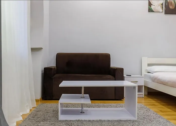 公寓 Vidfort під дубом 8 *